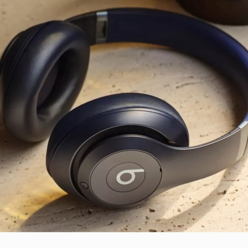 BLUE Beats Studio Pro Wireless Bluetooth Headphones Noise Cancelling Headset